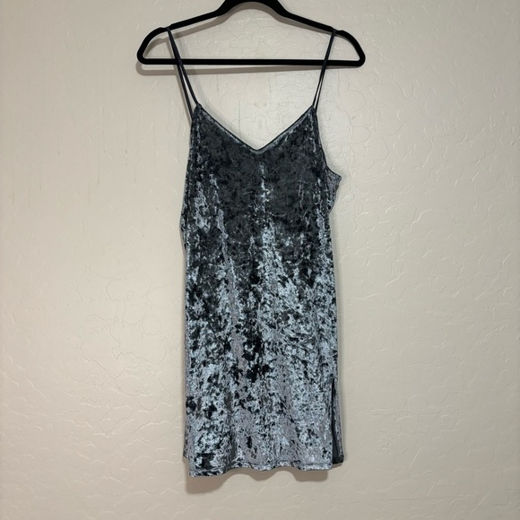 French Connection Gray/Silver Crushed Velvet Chemise Mini Slip Dress Size S - Picture 8 of 12